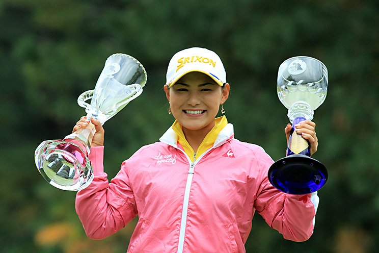 2009年最終戦のLPGAツアー選手権優勝で優勝し、逆転で賞金女王に輝いた　©AFLO