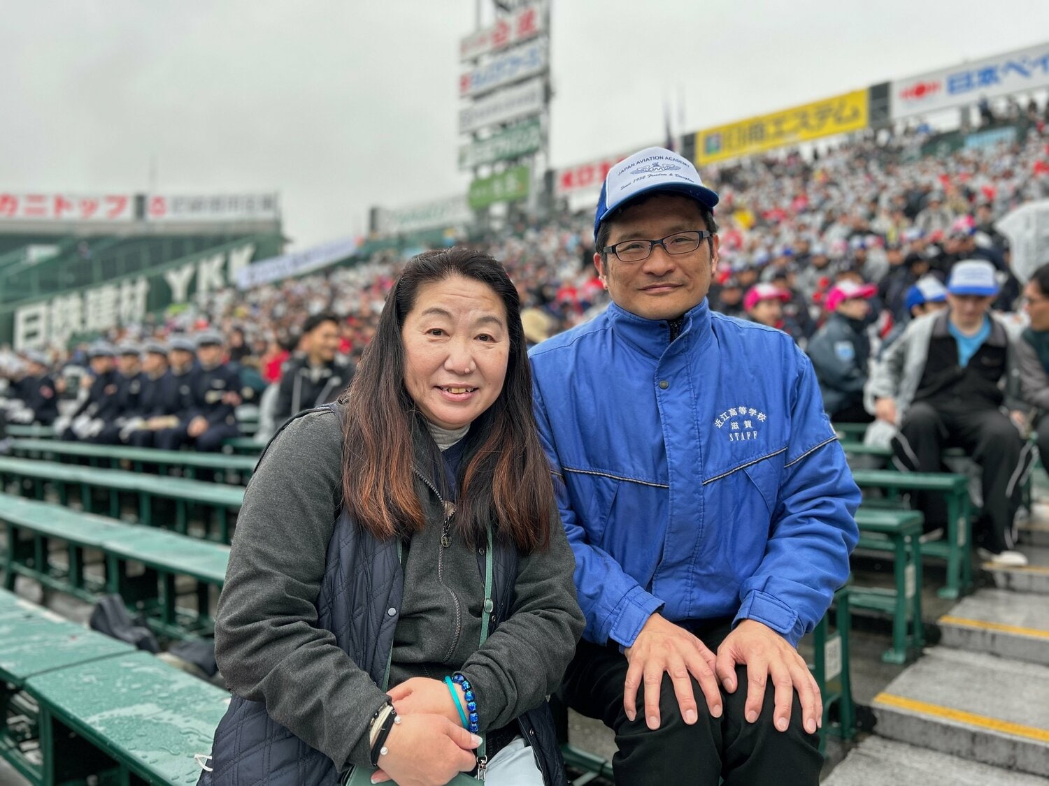 日本航空石川の理事長補佐・佐久間京子氏と、近江吹奏楽部顧問・樋口心氏 ©Yukiko Umetsu