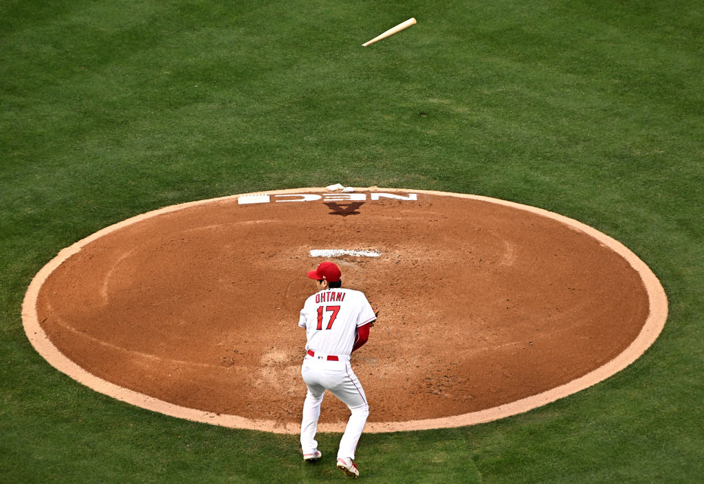 レッドソックス戦では折れたバットが当たりそうになる場面も　©Getty Images