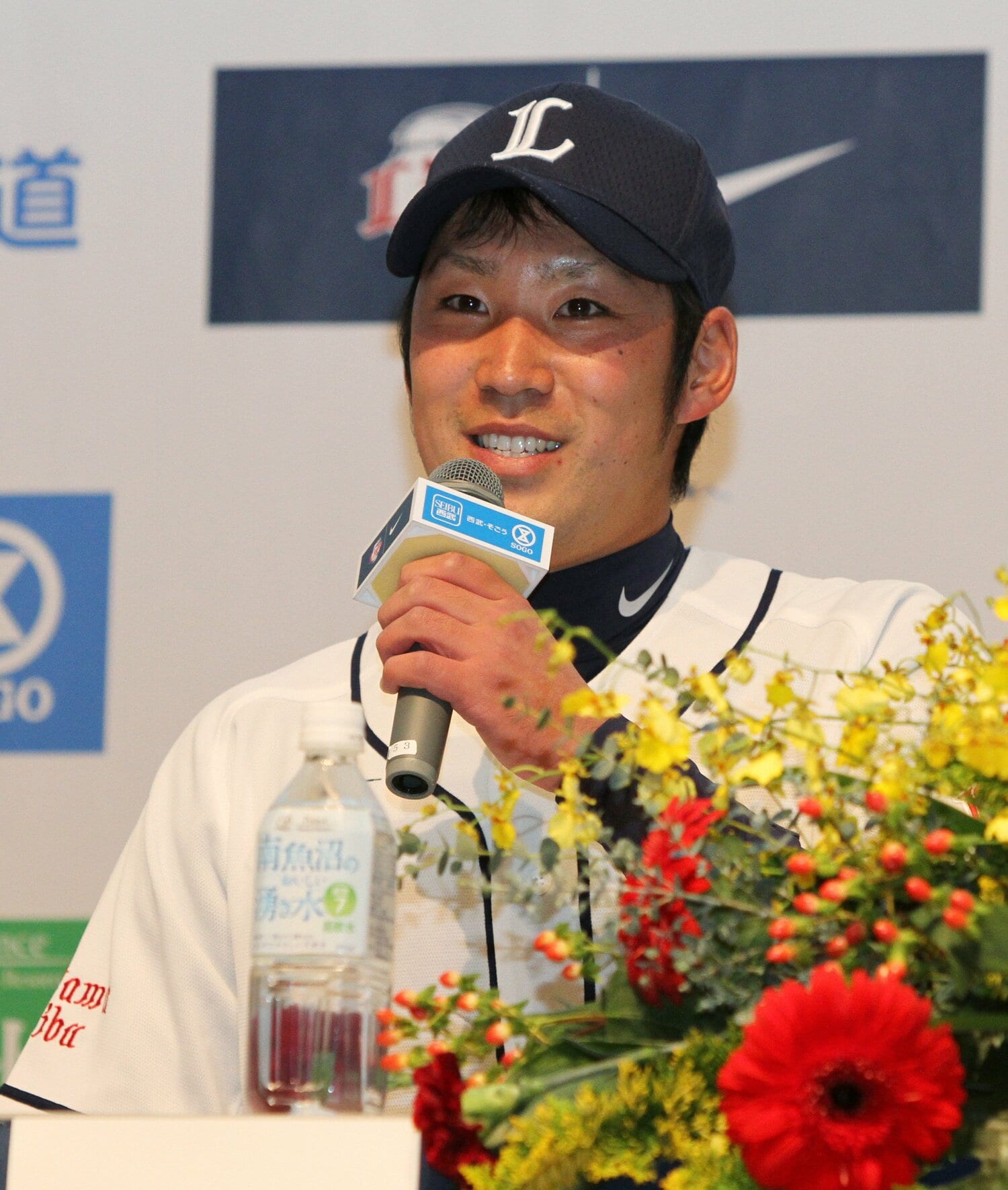 2012年入団発表で　©JIJI PRESS