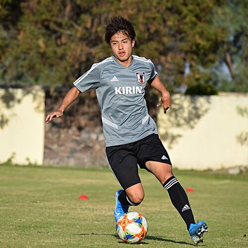 「入手困難」「タイムセール」安部裕葵選手直接サイン Yahoo!オークション - 2018 Jカード 安部裕葵 直筆サインカード