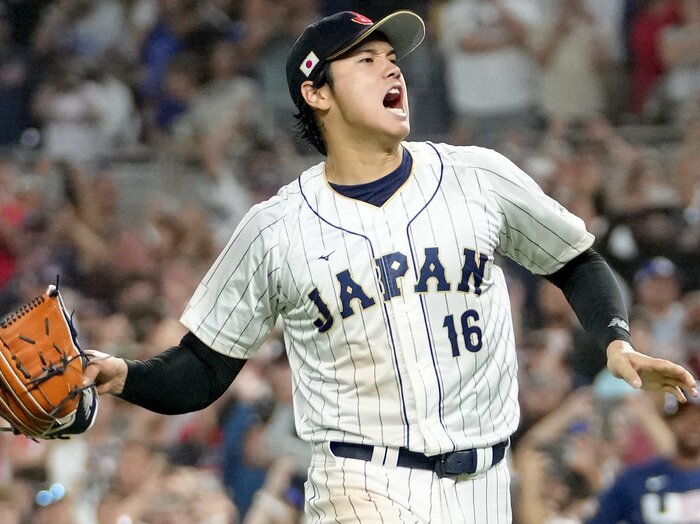 WBCのNetflix独占問題「民放はネトフリの“入り口”に成り下がる」テレビ局関係者のタメ息…「米国ではサブスクに年間70万円も」地上波からスポーツが消える日＜Number Web＞ photograph by JIJI PRESS