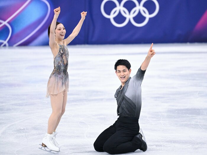 「1回締めていい？」フィギュア団体戦決起集会の夜…“りくりゅう”木原龍一がチーム・ジャパンにかけた言葉「俺は史上最強のメンバーだと…」＜Number Web＞ photograph by Asami Enomoto / JMPA