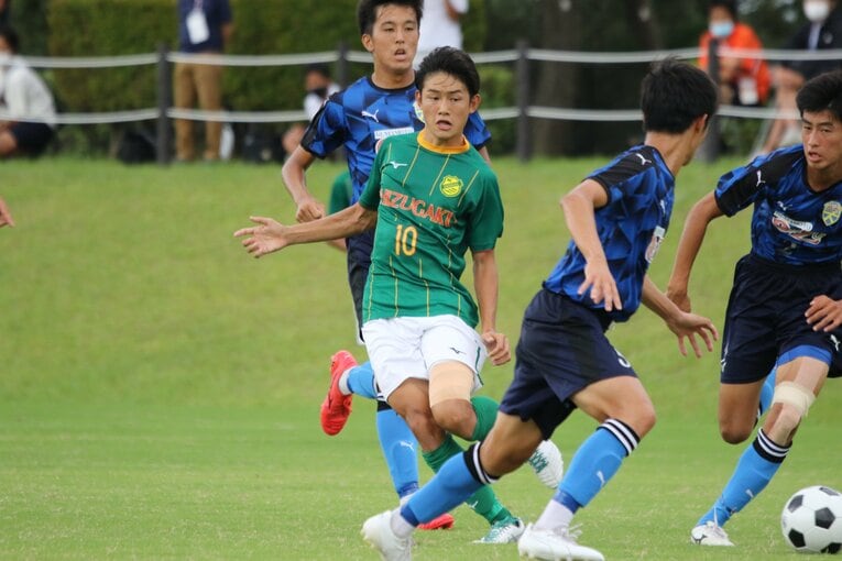 静岡学園MF古川陽介（3年）　©Takahito Ando