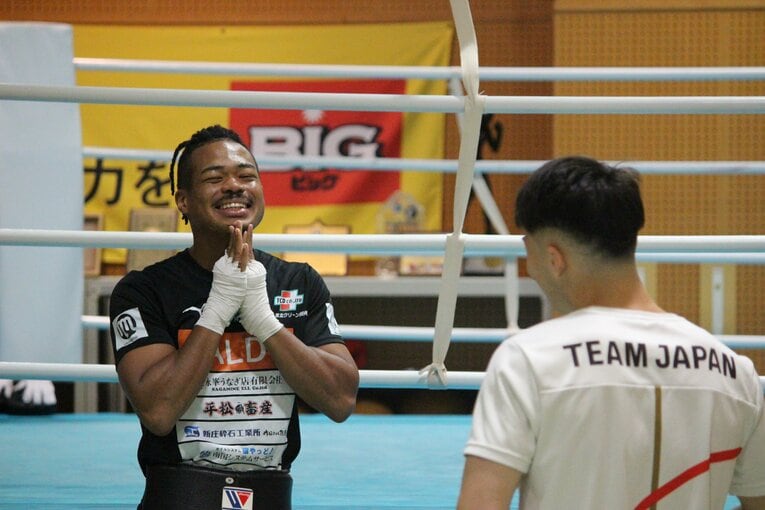 パリ五輪直前の2024年7月、岡澤セオンのトレーニングの様子　©Number Web