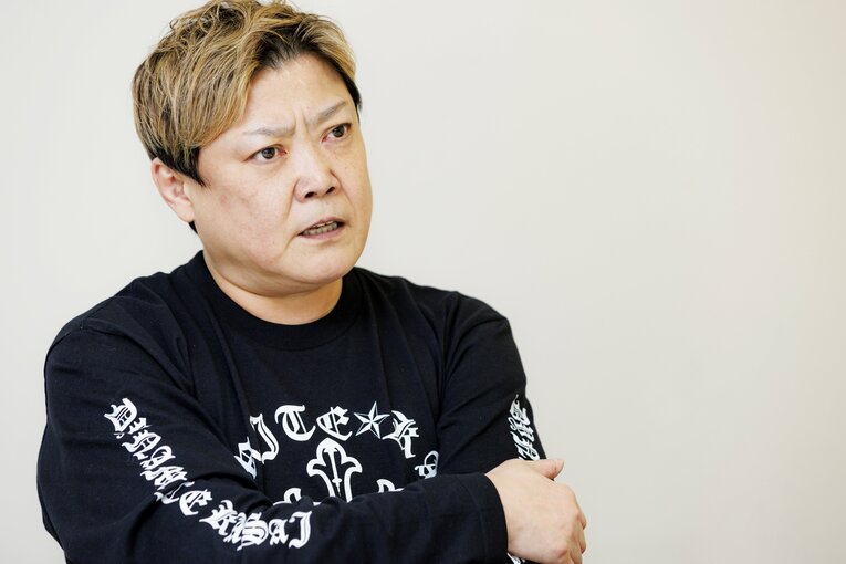 現在のダイナマイト関西さん　©Kiichi Matsumoto