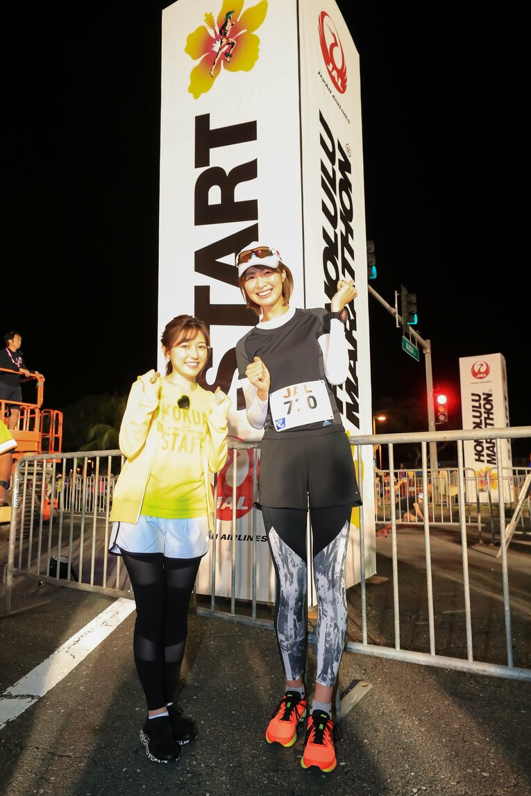 2018年ホノルルマラソン、元AKB48渡辺麻友さんと　©︎Getty Images