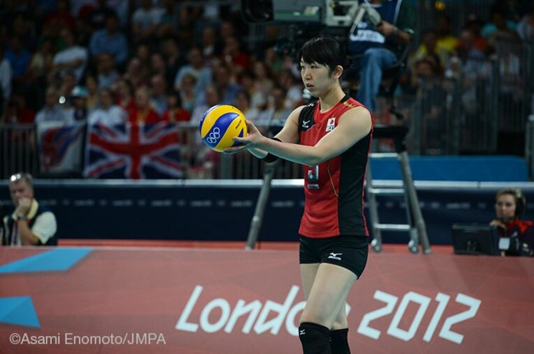 荒木絵里香が語る「1年」の重み。バレー選手、母としての2つの覚悟。(2)