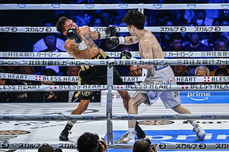 寺地拳四朗vs.クリストファー・ロサレス（WBC世界フライ級タイトルマッチ）©Takuya Sugiyama