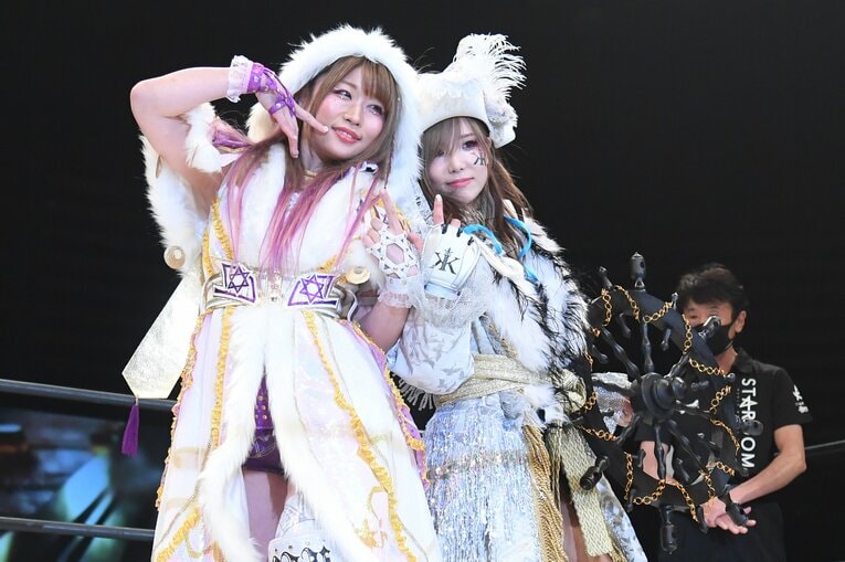 5月28日の大田区総合体育館大会でタッグを組んだKAIRIと中野たむ