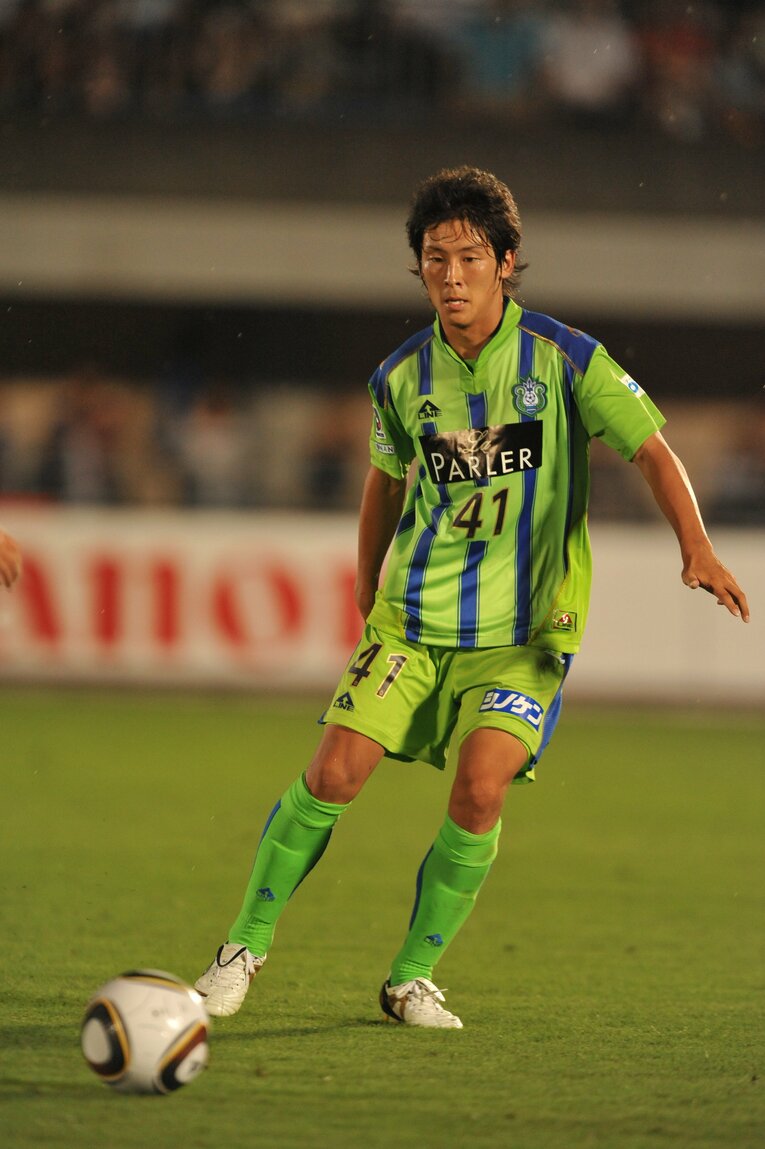 2010年、背番号「41」の永木　©J.LEAGUE