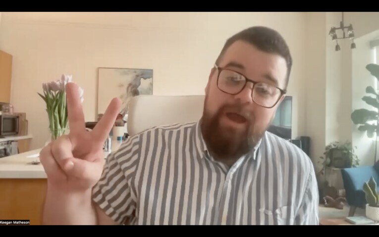 “オオタニ争奪戦”を振り返ってくれたブルージェイズ番記者のマシソンさん。画面越しでは明るく振る舞ってくれたが……