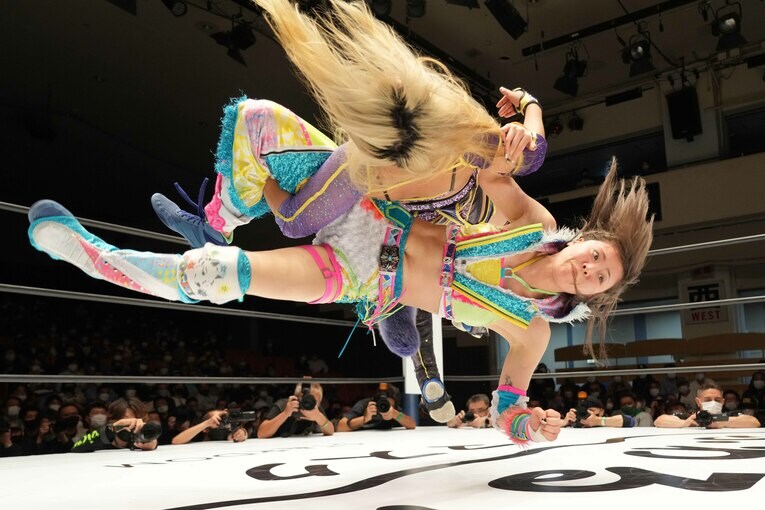 結婚願望も封印？ “スターダムのアイコン”岩谷麻優がガチで狙うIWGP女子王座「KAIRIは一番負けたくない相手」《特別グラビア》(36)