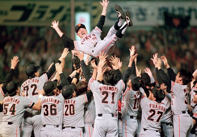 1994年、伝説の「10.8」決戦を制した　©JIJI PRESS