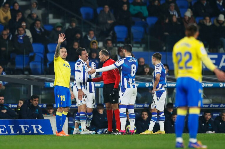 「久保建英と名手シルバの相性が抜群」な決定的瞬間…“90＋11分フル出場”を撮って感じるソシエダ監督の「クボへの高い信頼」(62)