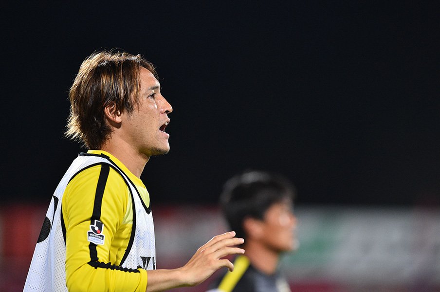 強いチームには必ず“重石”が。柏を支える細貝萌&大谷秀和の2人。<Number Web> photograph by J.LEAGUE PHOTOS