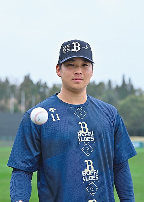 昨季パ・リーグ新人王に輝いた山下舜平大