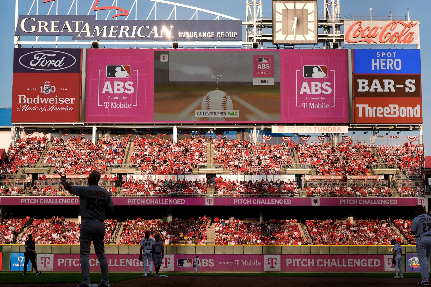 MLBでは今季からABSが導入された　©AFLO