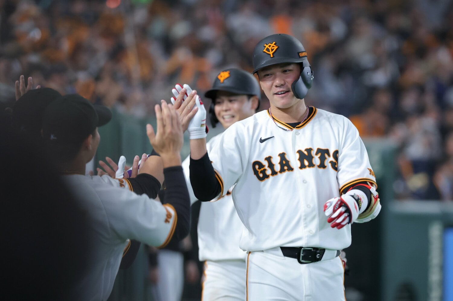 今年のランキングで坂本勇人（37歳）は4位にランクイン。依然として高い人気を集めている ©JIJI PRESS
