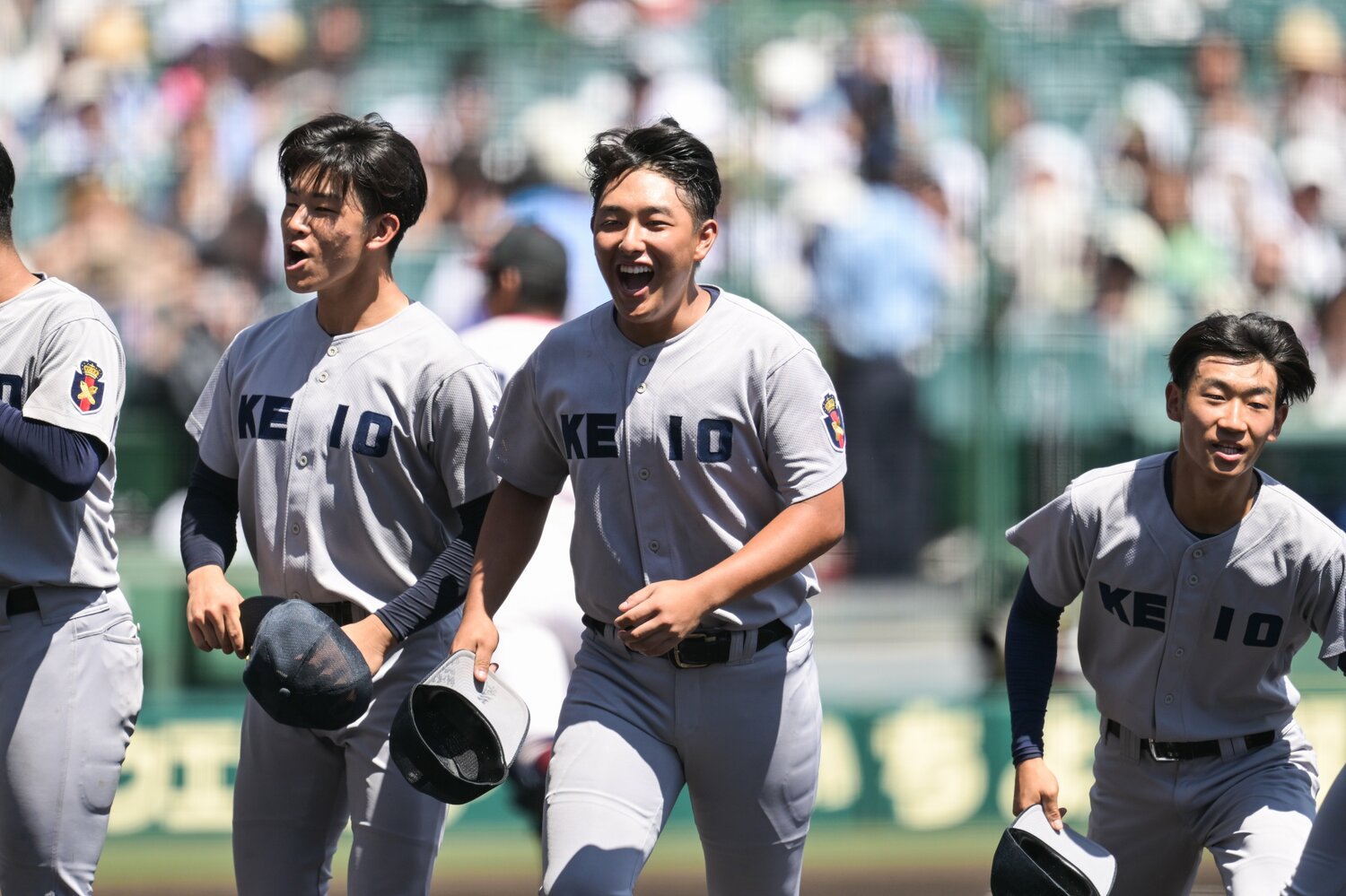 「非坊主」でも話題を集めた慶應高　©Nanae Suzuki