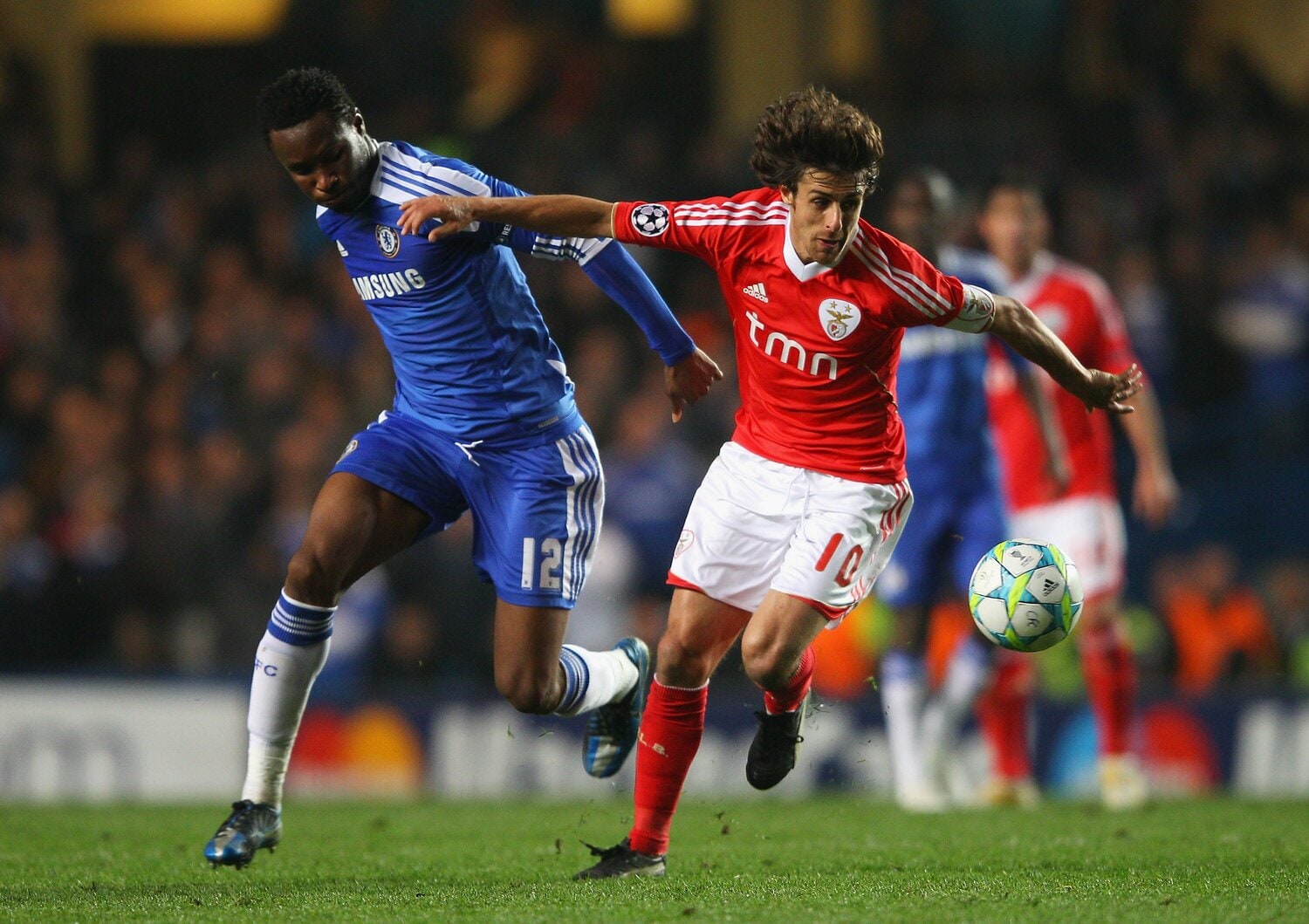 2012年4月、CL準々決勝。ベンフィカ時代のアイマール ©Getty Images