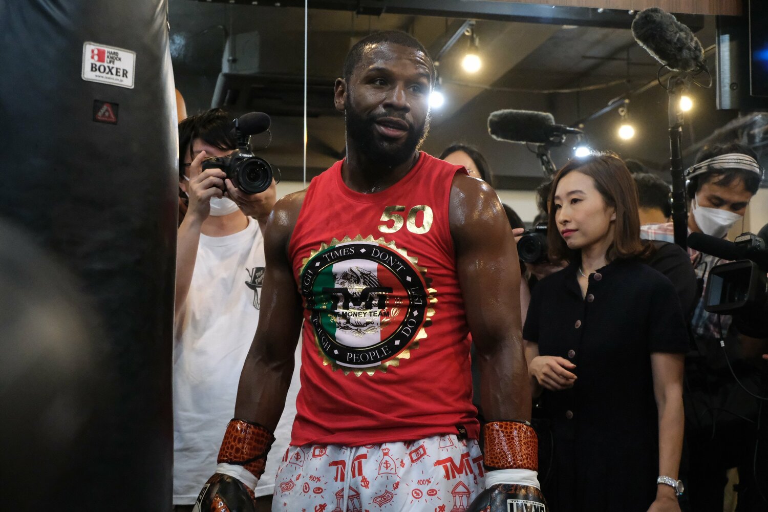 常にリラックスした表情だったメイウェザー。朝倉はこの余裕を消せるか　©Norihiro Hashimoto