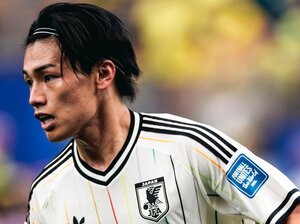 「“私たちの得点王”ウエダ…日本代表は起用するな」FW上田綺世はW杯前から超高評価だった…オランダ人記者も“クライフ盟友”も認めたホンネ