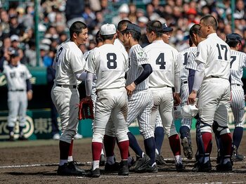 高校野球は、人を粗末に扱ってきた。野球部員の減少を実感する瞬間とは。＜Number Web＞ photograph by Kiichi Matsumoto
