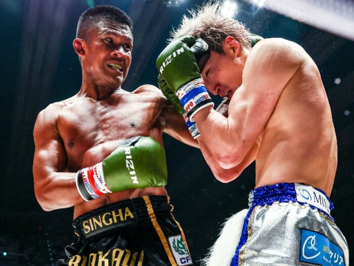 「ブアカーオ、まだまだ強いじゃん…」安保瑠輝也との“13歳差の闘い”に驚いた…ブアカーオが試合後に明かした“変わらない闘争心”の正体＜Number Web＞ photograph by RIZIN FF Susumu Nagao