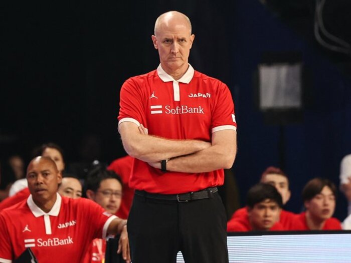 トム・ホーバスの「厳しい練習」は、日本人がやりがちな「根性練習」と何が違う？ 日本代表を勝たせた外国人“鬼コーチ”が直面した日本の課題＜Number Web＞ photograph by Getty Images