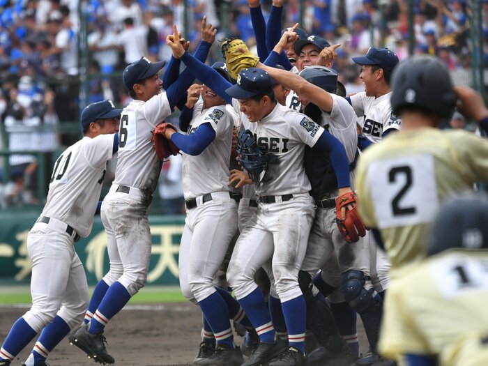 広陵事件で話題の野球部“寮生活問題”…甲子園で勝つには寮は必須なのか？ 全国制覇の経験もある“寮のない超強豪”に聞く「それでも全国で勝てるワケ」＜Number Web＞ photograph by Hideki Sugiyama