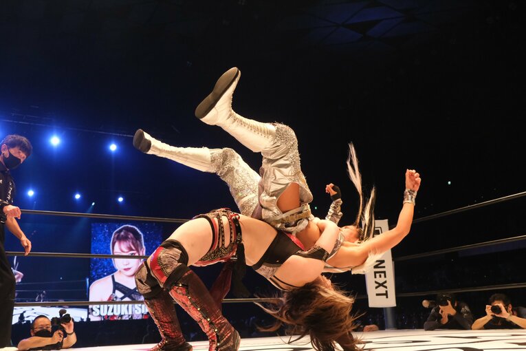 殴り続けた鈴季すず、抱きしめたジュリア…スターダムリーグ戦“最大のカード”は何を残したか？「本当の姉妹」「憎しみは晴れた」(54)