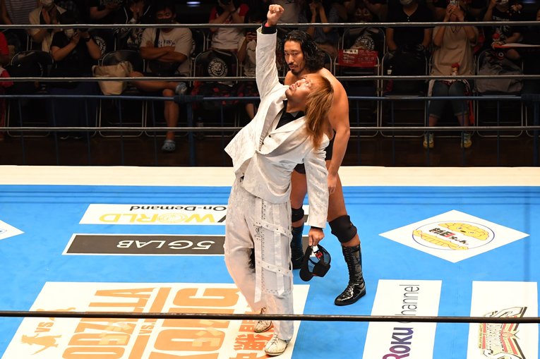 「極上の悔しさを…」旅立つヤングライオン2人に立ち塞がったオカダ・カズチカ、内藤哲也という“圧倒的な壁”《新日本プロレス壮行試合》(15)