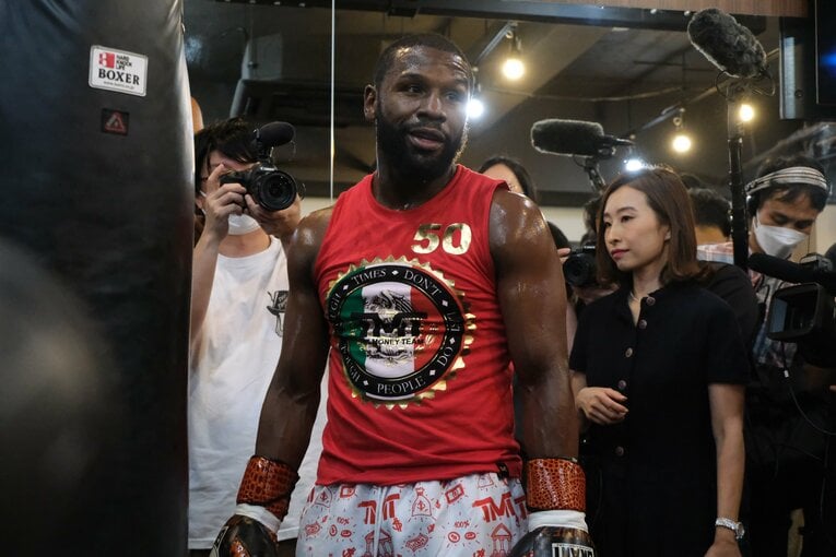 常にリラックスした表情だったメイウェザー。朝倉はこの余裕を消せるか　©Norihiro Hashimoto