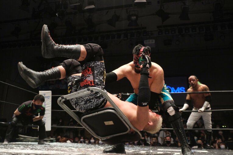 「デスマッチ・イズ・マイライフ」妻の急死を乗り越えた“クレイジー・キッド”竹田誠志の決意「蛍光灯やカミソリで傷つけ…でもそれが生きがい」(19)