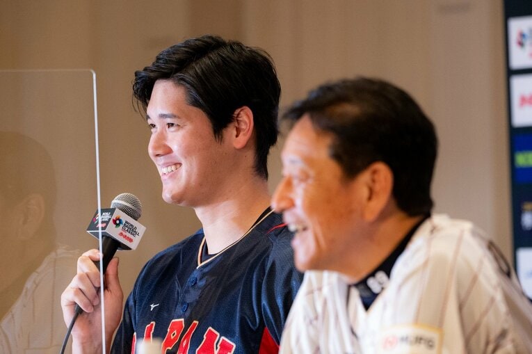 1月の会見で（4／全4枚）　©Nanae Suzuki