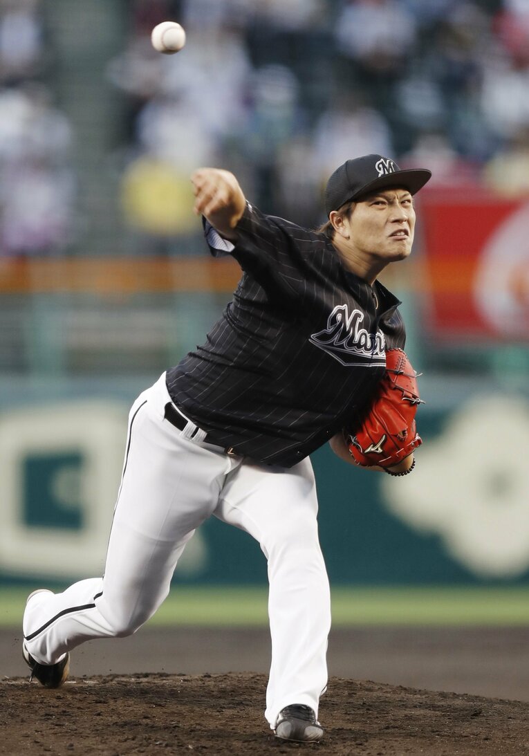 5月26日、プロとして初めて甲子園のマウンドに立った岩下　©︎KYODO