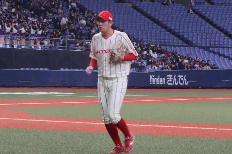 ドラフト後、初の公式戦となった日本選手権の準々決勝は3回4失点で降板　©Fumi Sawai