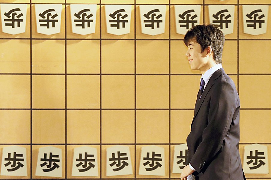 <最年少街道は続く>記録で辿る異次元の歩み。<Number Web> photograph by AFLO