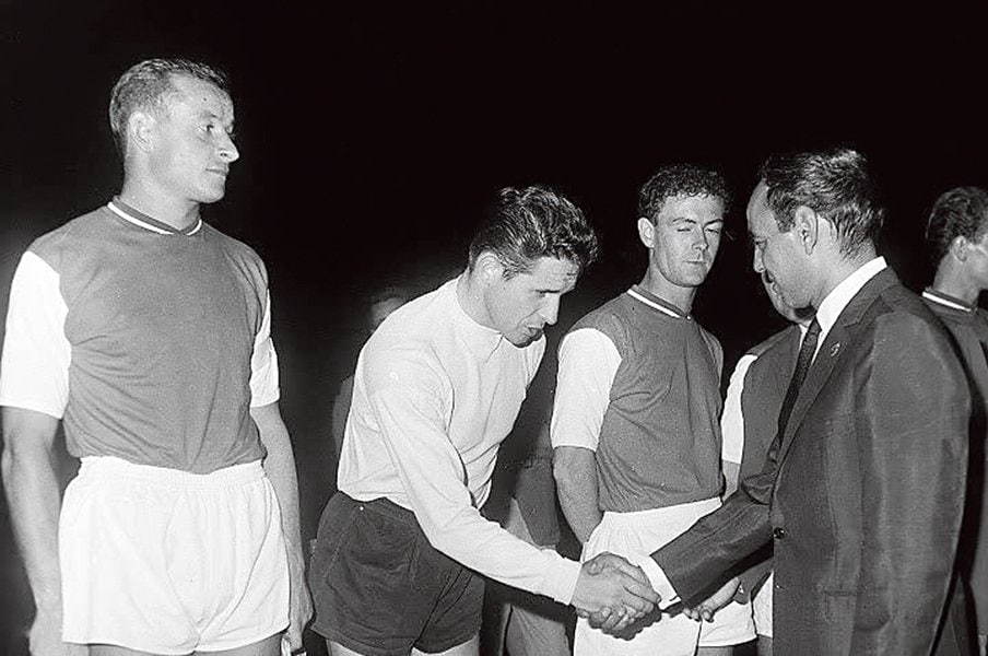 モロッコサッカーの礎、ハッサン2世。「全体主義的サッカー」の記憶。<Number Web> photograph by L'Equipe
