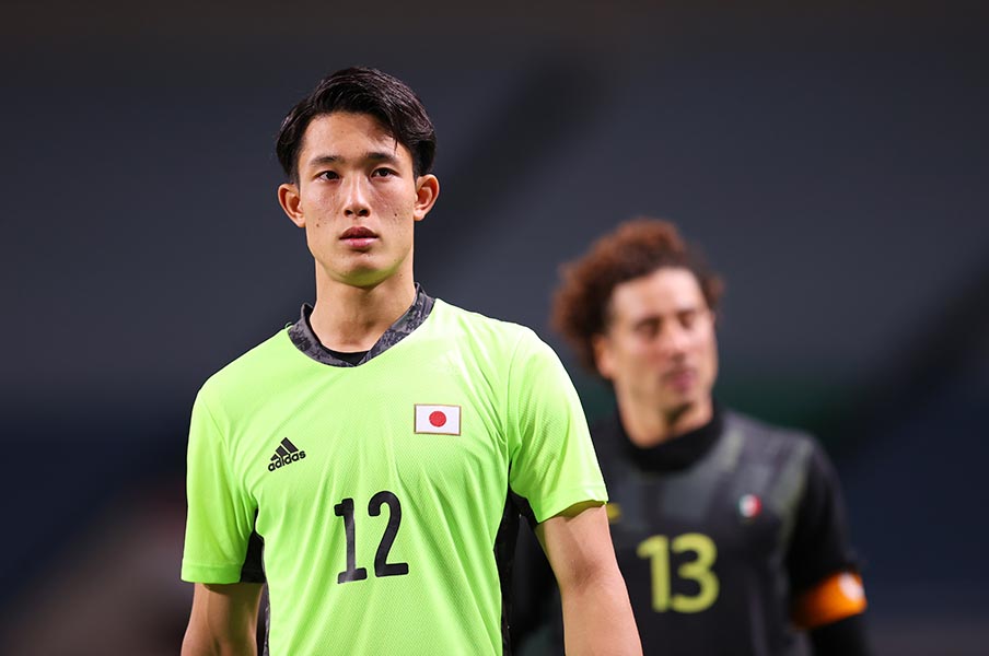 謙虚な20歳GK谷晃生が明かす、“五輪→A代表への率直な思い”「ちょっと分かりづらくて申し訳ないんですけど…」<Number Web> photograph by AFLO