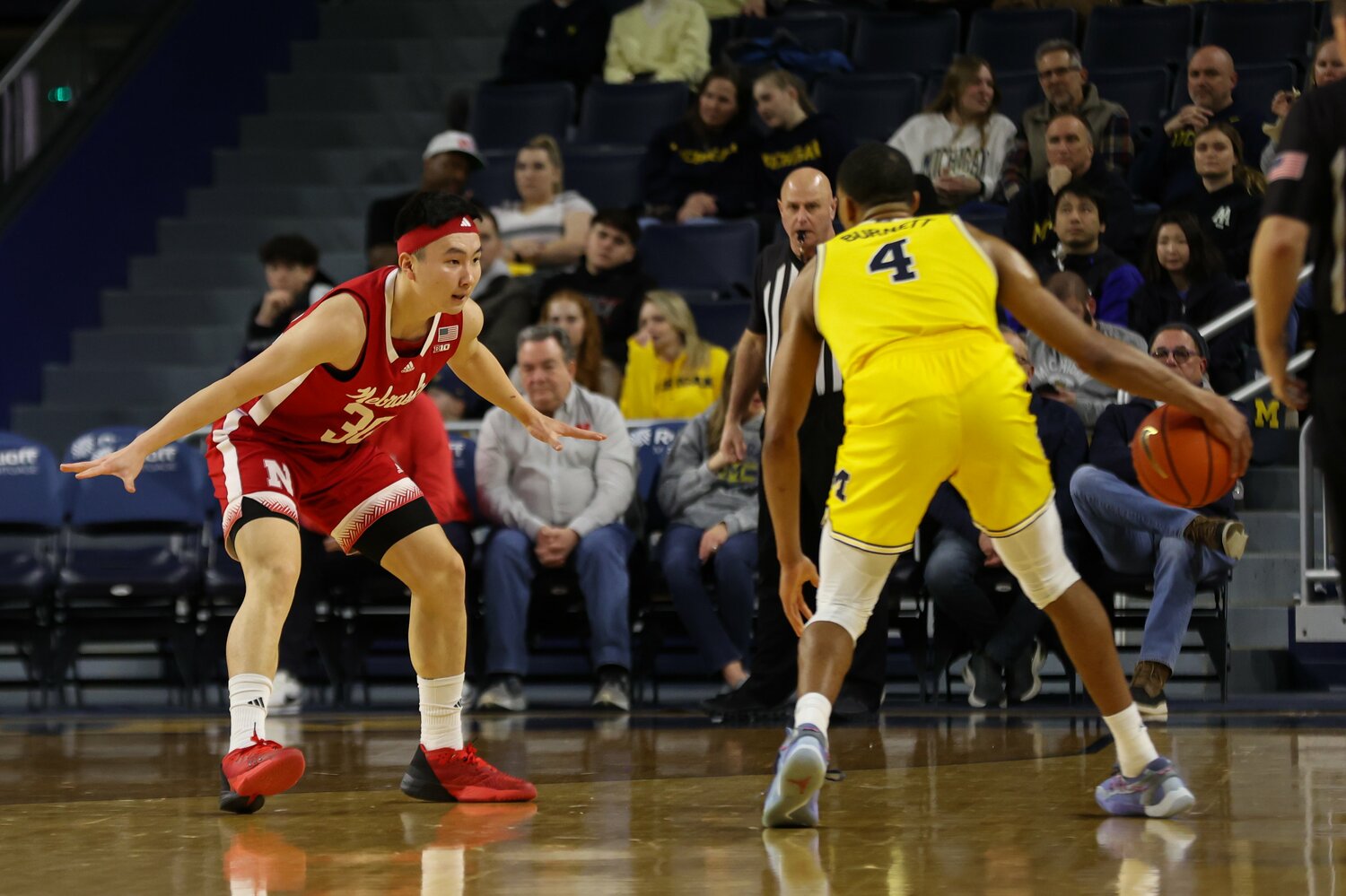 ディフェンス面でも成長が見られた富永 ©Getty Images