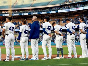 長嶋茂雄とジャッキー・ロビンソン――偉大な野球人を偲ぶには。