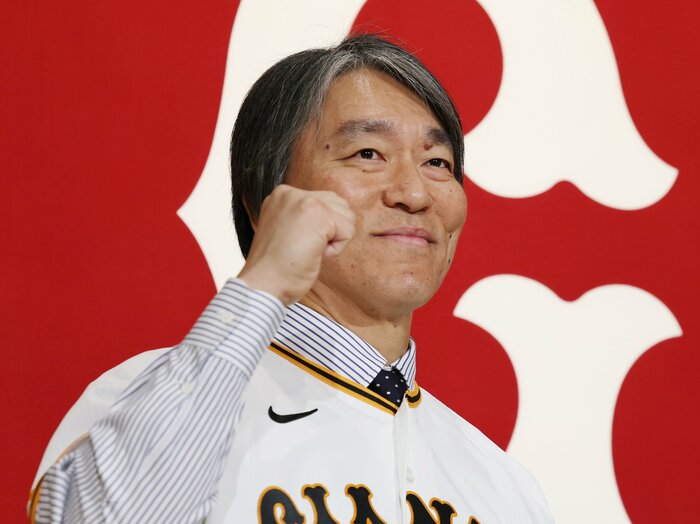 「ヒデキ・マツイが監督に就任」巨人・松井秀喜監督の誕生をニューヨークメディアが“異例の報道”…その納得の理由とは？ 米国で愛され続ける現在＜Number Web＞ photograph by JIJI PRESS