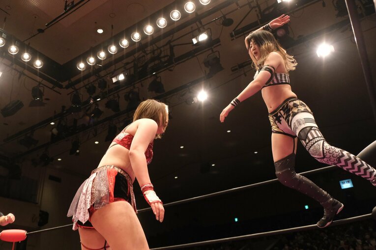 “元アイドルのパワーファイター”ひめか覚醒の日…父の死を乗り越え、スターダムリーグ戦で林下詩美にも勝利「もうクヨクヨしてられない」(24)