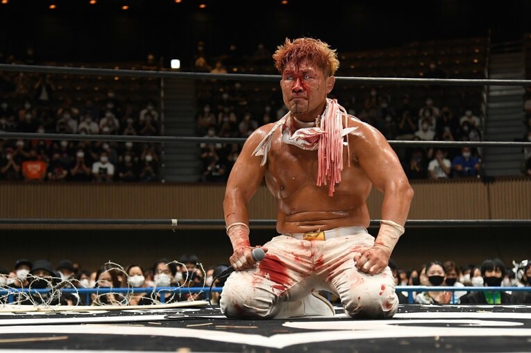 「死んでもいい覚悟なんていらねぇんだよ！」葛西純はエル・デスペラードに何を伝えたのか？ カメラマンが激写した“血と熱狂の23分30秒”(61)