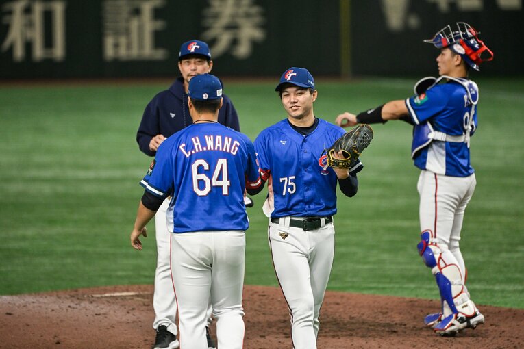 プレミア12、西武ライオンズにも所属した郭俊麟（クォ・ジュンリン）は力投するも2.1回を4失点　©Nanae Suzuki