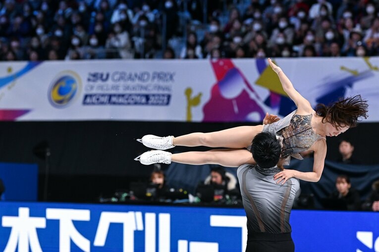 りくりゅうがGPファイナルで見せた美しい演技　©Asami Enomoto