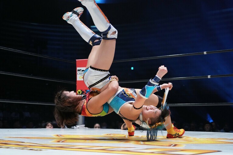 MIRAIをきれいに投げる山岡聖怜　©Essei Hara