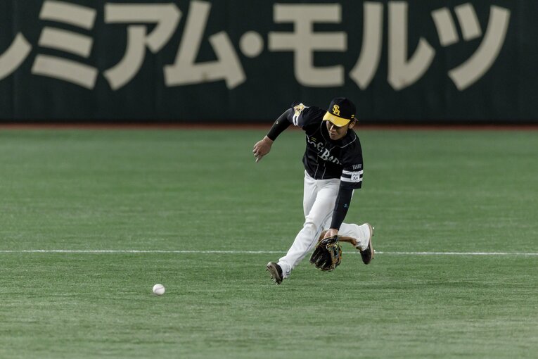 「う、うますぎる…」【今宮の天才プレー集】20枚超／2024年  ©Kichi Matsumoto